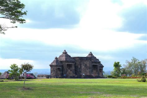 La Rebelión de Ratu Boko: Una Lucha por el Poder entre Dioses y Humanos en la Java del Siglo X